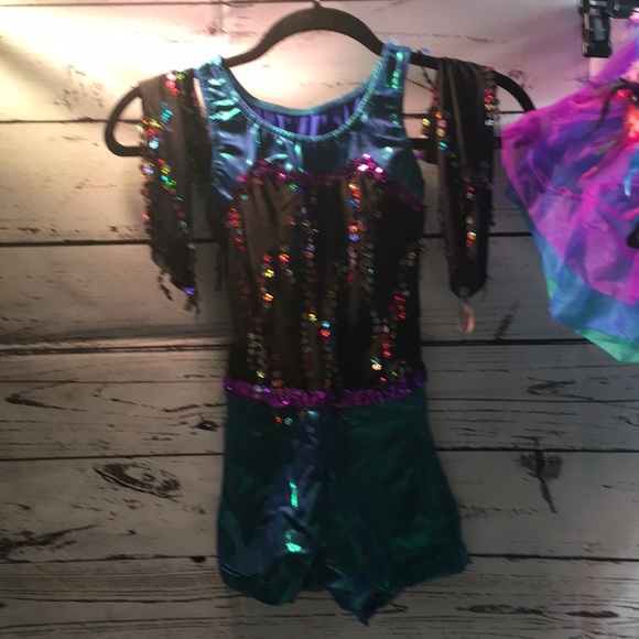 Girl’s Jazz Dance Costume! - Picture 2 of 3